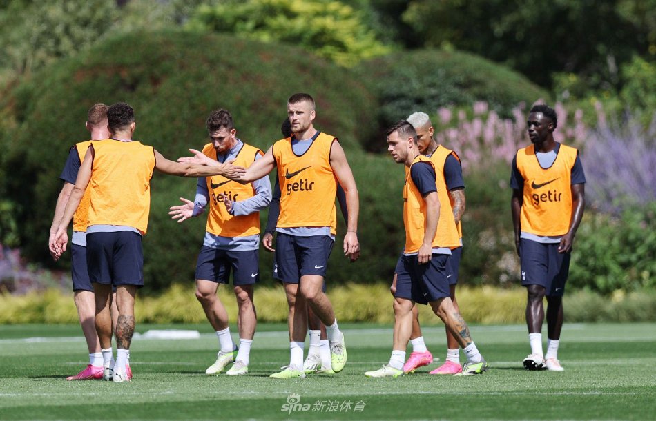 冰雪经济的 冰雪经济的