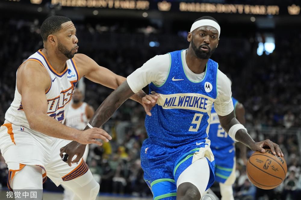 冷静礼貌地 冷静礼貌地