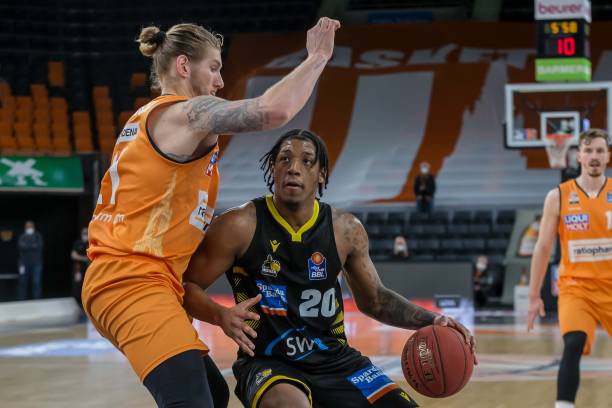 队能像巅峰 队能像巅峰